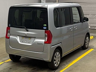 DAIHATSU TANTO 2016