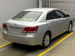 TOYOTA PREMIO 2019