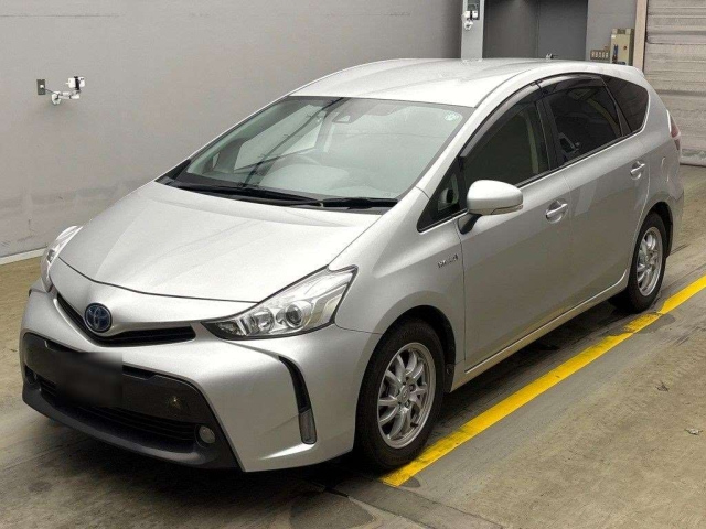 TOYOTA PRIUS ALPHA 2019