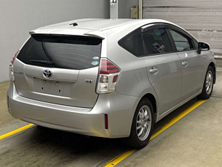 TOYOTA PRIUS ALPHA 2019