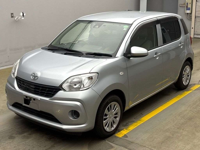 TOYOTA PASSO 2016