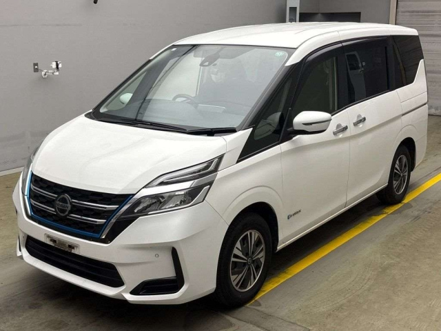 NISSAN SERENA 2020