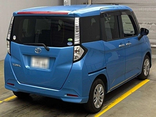 TOYOTA TANK 2017