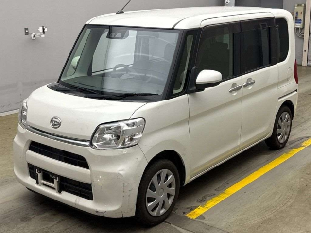 DAIHATSU TANTO 2018