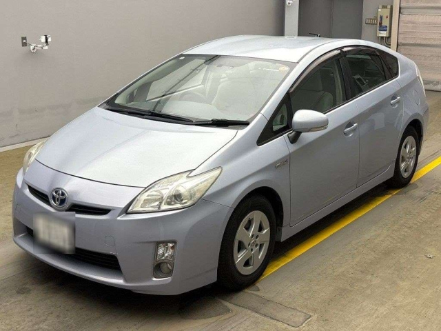 TOYOTA PRIUS 2010
