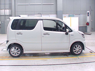 SUZUKI WAGON R 2025