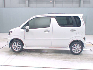 SUZUKI WAGON R 2025