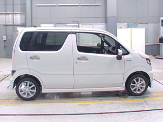 SUZUKI WAGON R 2025