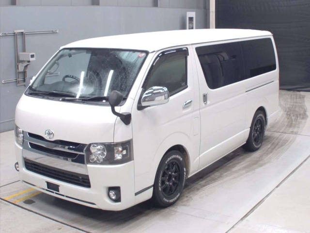 TOYOTA HIACE VAN 2014