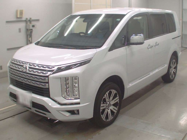 MITSUBISHI DELICA D5 2024