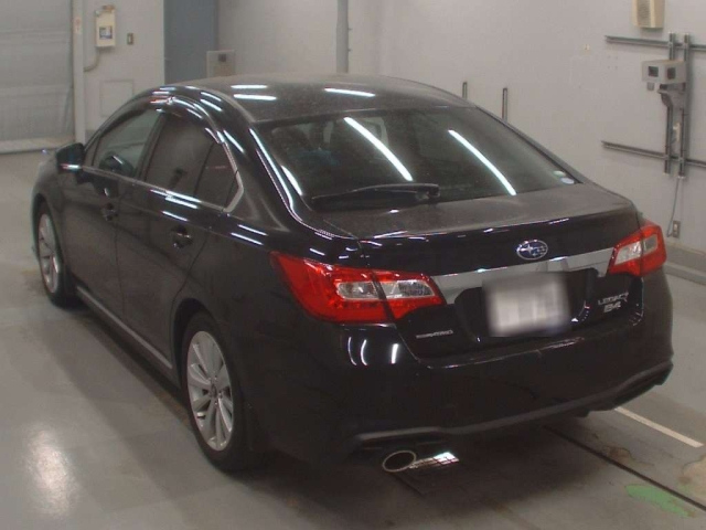 SUBARU LEGACY B4 2019