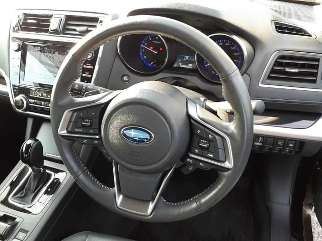 SUBARU LEGACY B4 2019