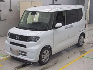 DAIHATSU TANTO 2024