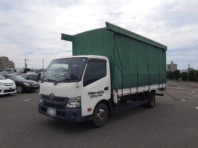 TOYOTA DYNA 2012