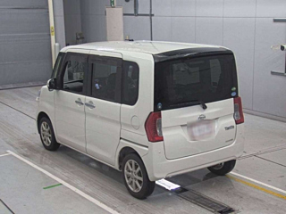 DAIHATSU TANTO 2016