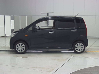DAIHATSU MOVE 2013