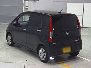 DAIHATSU MOVE 2013