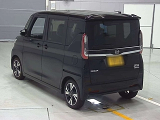 NISSAN ROOX 2024