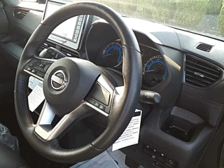 NISSAN ROOX 2024