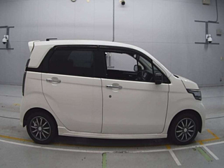 HONDA N WGN 2014