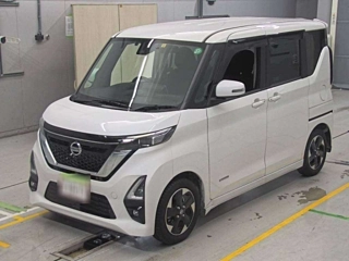 NISSAN ROOX 2022