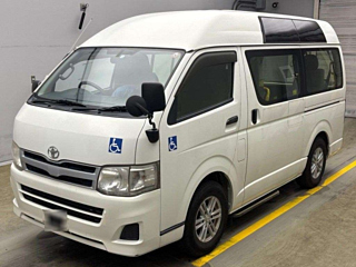 TOYOTA HIACE VAN 2013