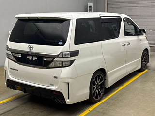 TOYOTA VELLFIRE 2014