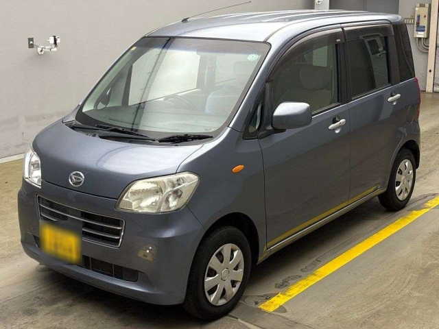 DAIHATSU TANTO EXE 2010