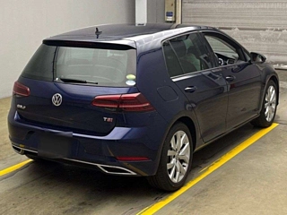 VOLKSWAGEN GOLF 2017