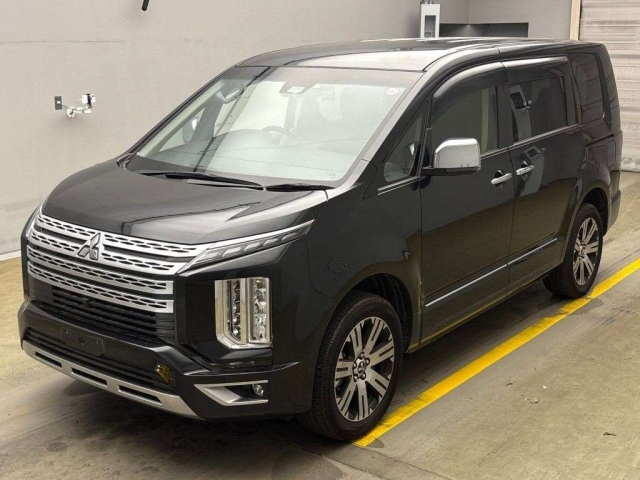 MITSUBISHI DELICA D5 2022