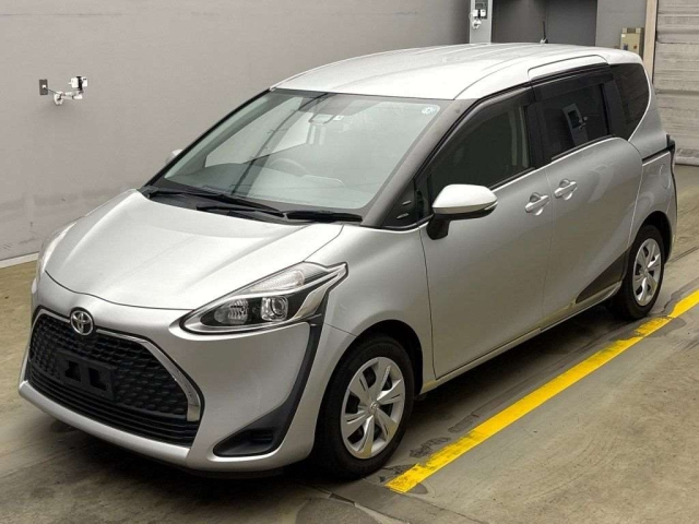 TOYOTA SIENTA 2020
