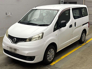 NISSAN NV200 2010