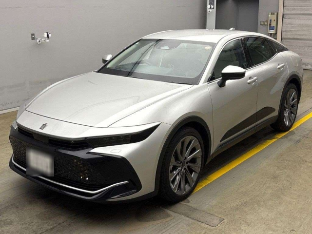 TOYOTA CROWN CROSSOVER 2025