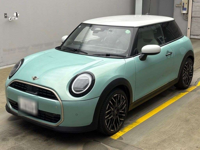 BMW MINI 2024