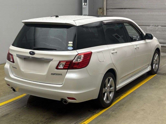 SUBARU EXIGA 2010