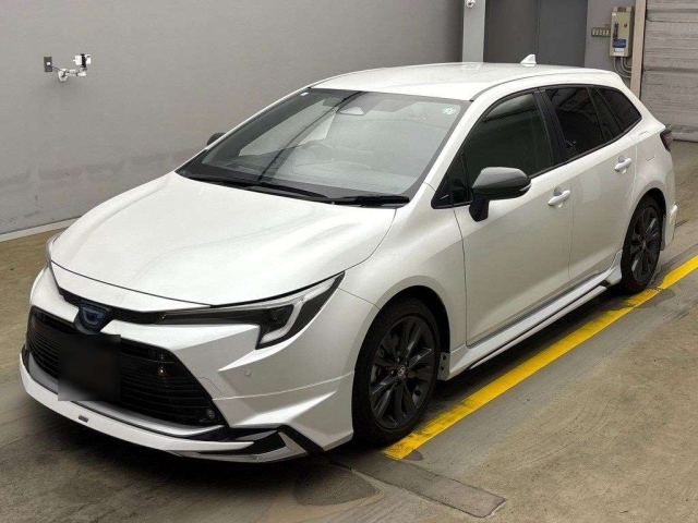 TOYOTA COROLLA TOURING 2024