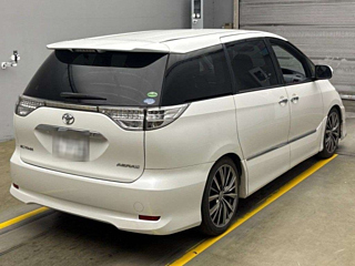 TOYOTA ESTIMA 2014