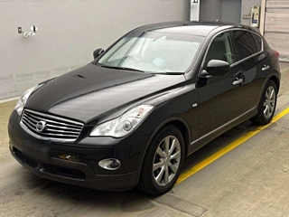 NISSAN SKYLINE CROSSOVER 2010