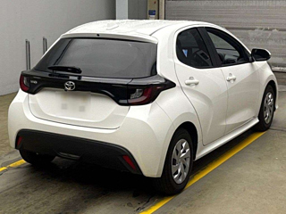 TOYOTA YARIS 2021