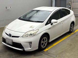 TOYOTA PRIUS 2013