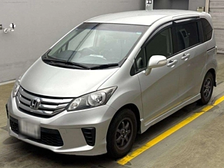 HONDA FREED 2013