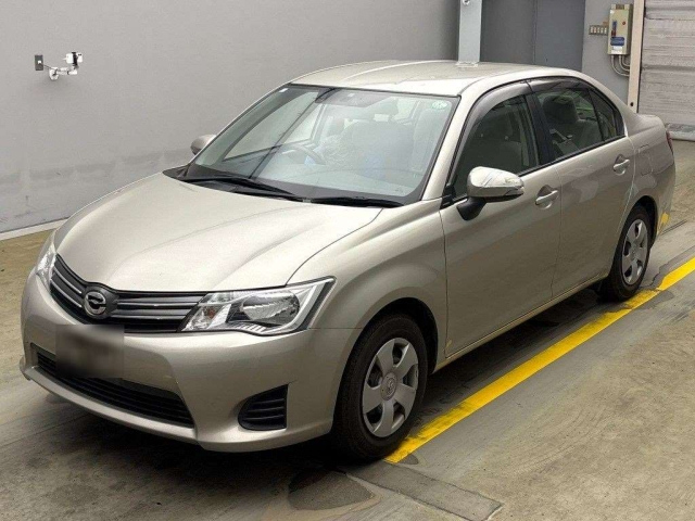 TOYOTA COROLLA AXIO 2015