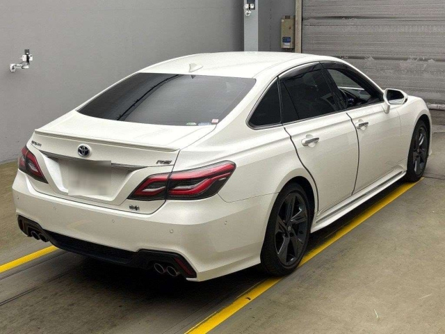 TOYOTA CROWN 2020