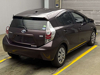 TOYOTA AQUA 2014