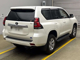 TOYOTA LAND CRUISER PRADO 2022