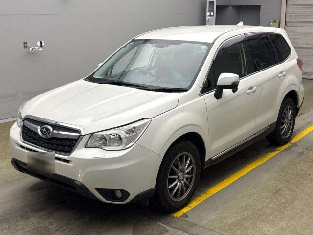 SUBARU FORESTER 2015