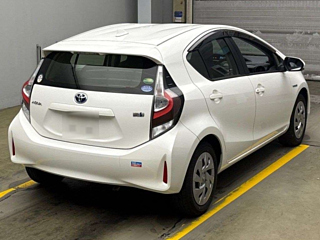 TOYOTA AQUA 2020