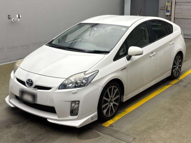 TOYOTA PRIUS 2010
