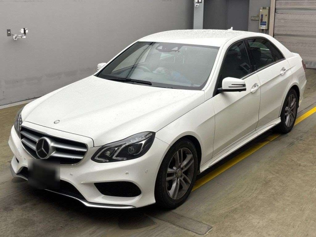 MERCEDES BENZ E CLASS 2015