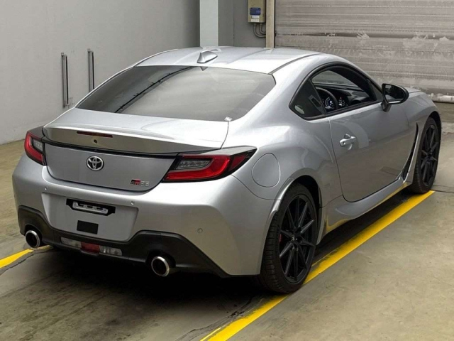 TOYOTA 86 2024